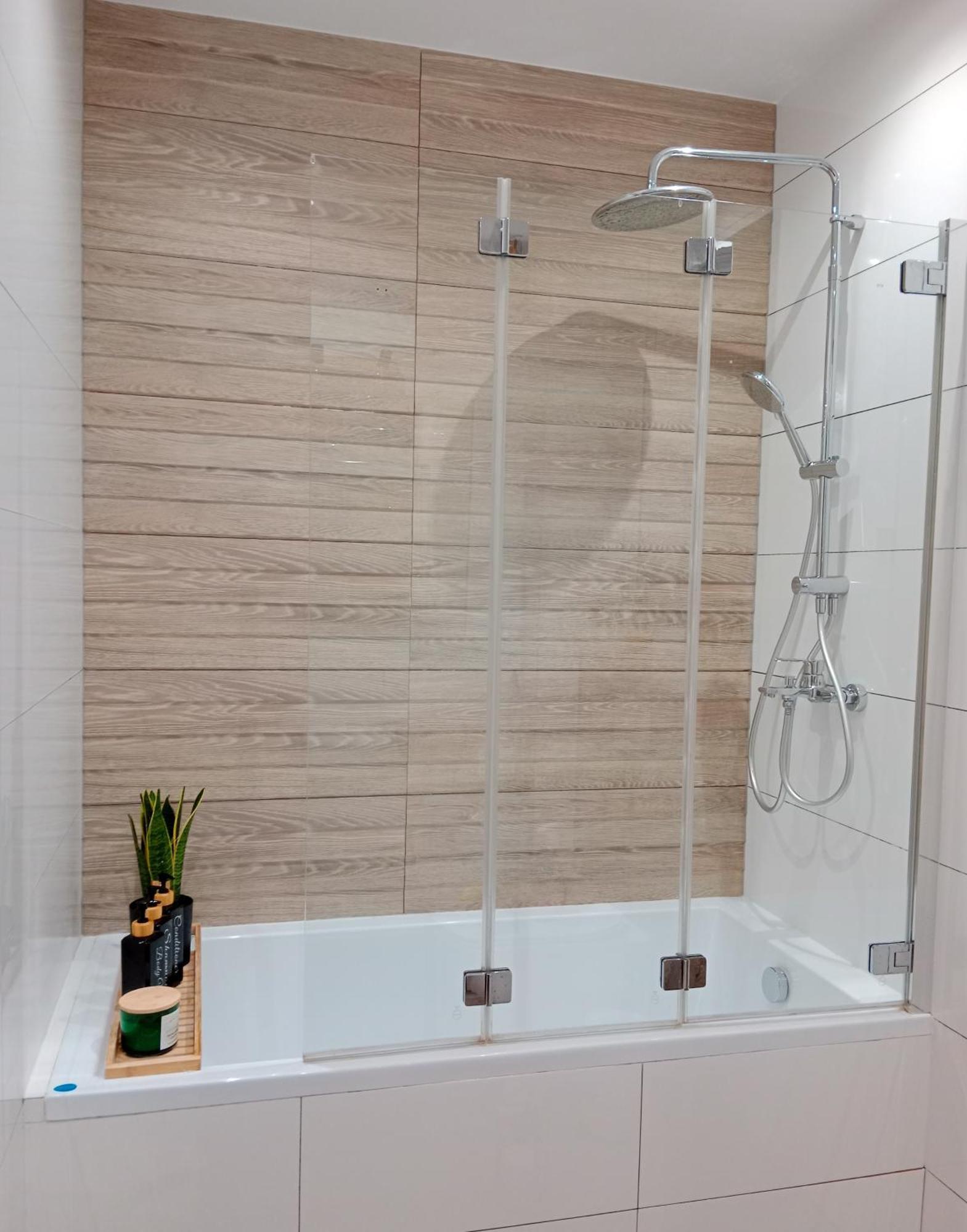 Apartament Na Zielonej Z Tarasem Apartment Pila Luaran gambar
